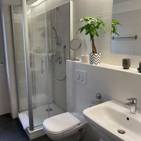 Apartment Rr - Tiny - Parking - Kitchen - Wifi Magdeburg